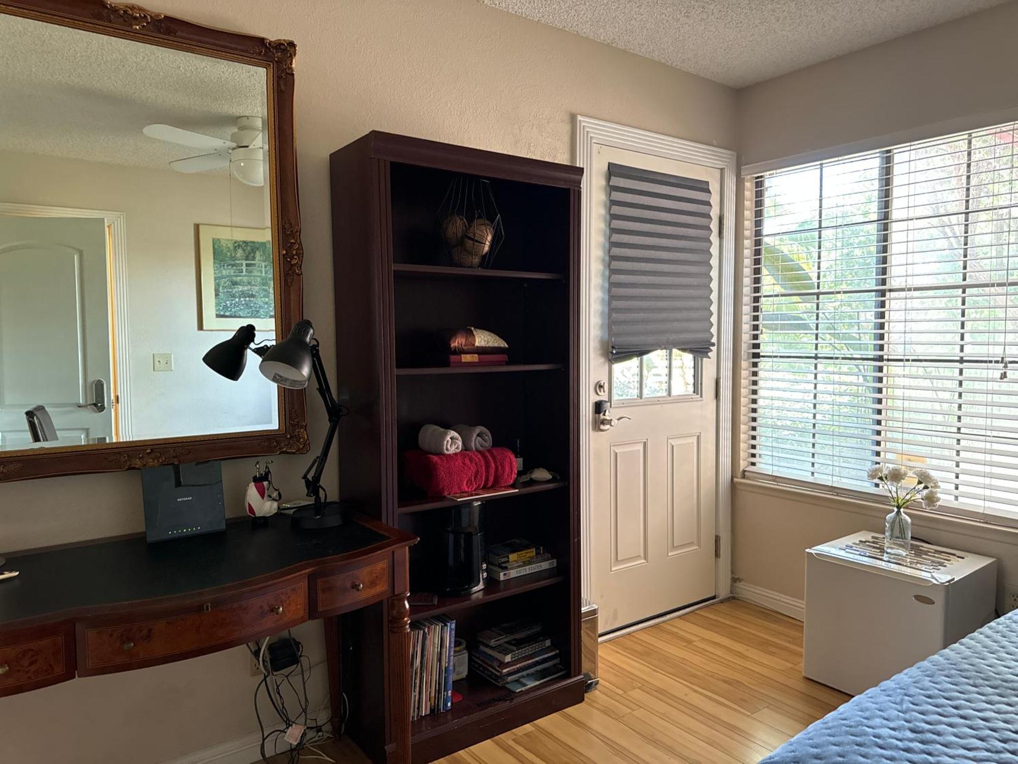 Séjour chez l'habitant The Monet- One Bedroom With A Private Entrance - Shared Bathroom Las Vegas