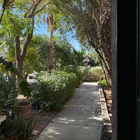 The Monet- One Bedroom With A Private Entrance - Shared Bathroom Las Vegas Exterior photo